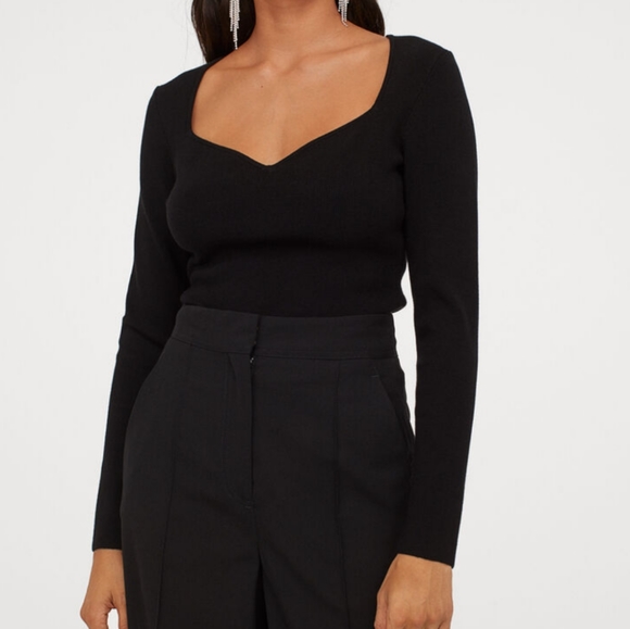 H&M | Sweetheart Neckline Sweater - Picture 1 of 5